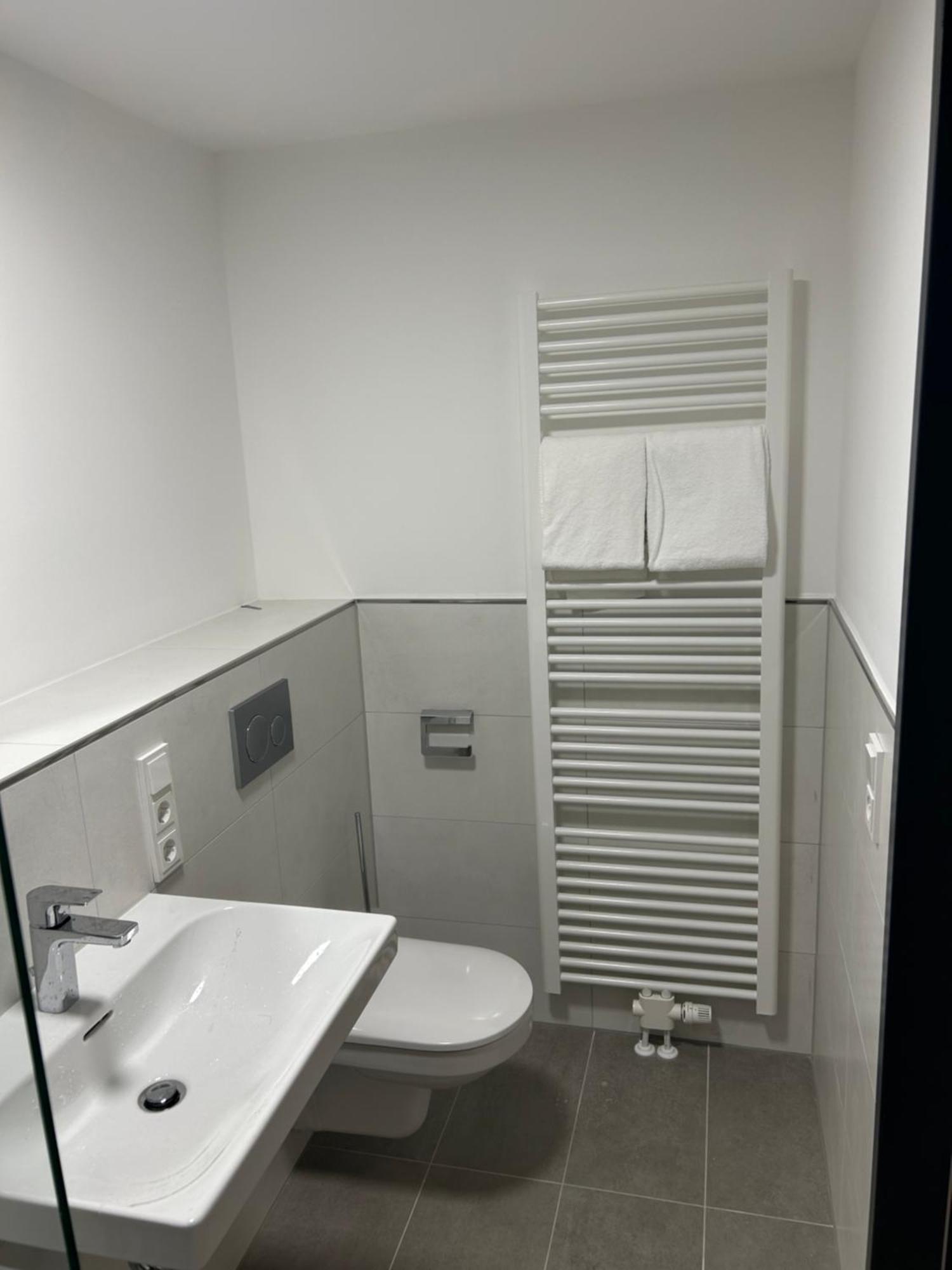 Munique Hotel Muenchen Unterschleißheim Esterno foto